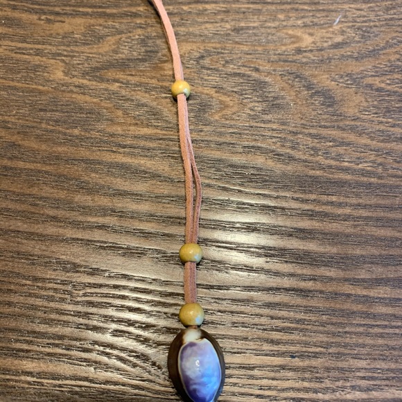 Mid Length Purple Cowry Necklace 20" ONE OF A KIND HANDMADE NWOT - Picture 5 of 6